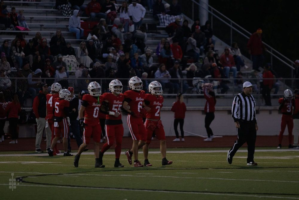 PHOTO GALLERY Bullpups Strike Early, Hold Off Tonganoxie on Senior Night