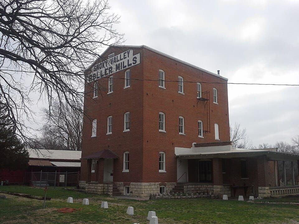 Old Mill celebrates Christmas in July, joins Sunflower Summer