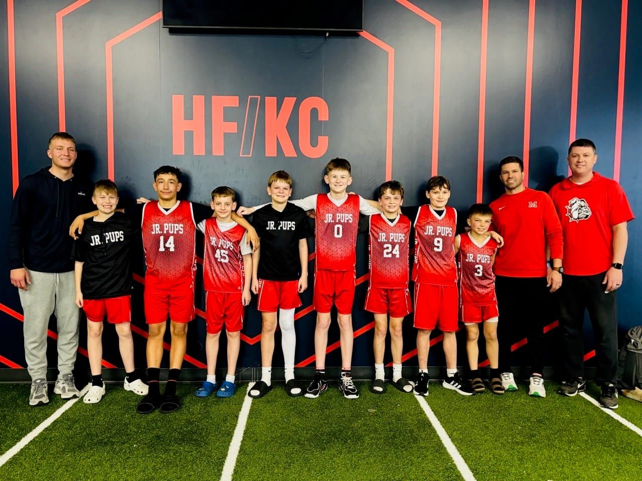 Sixth-Grade Pups Take Third in KC Tournament