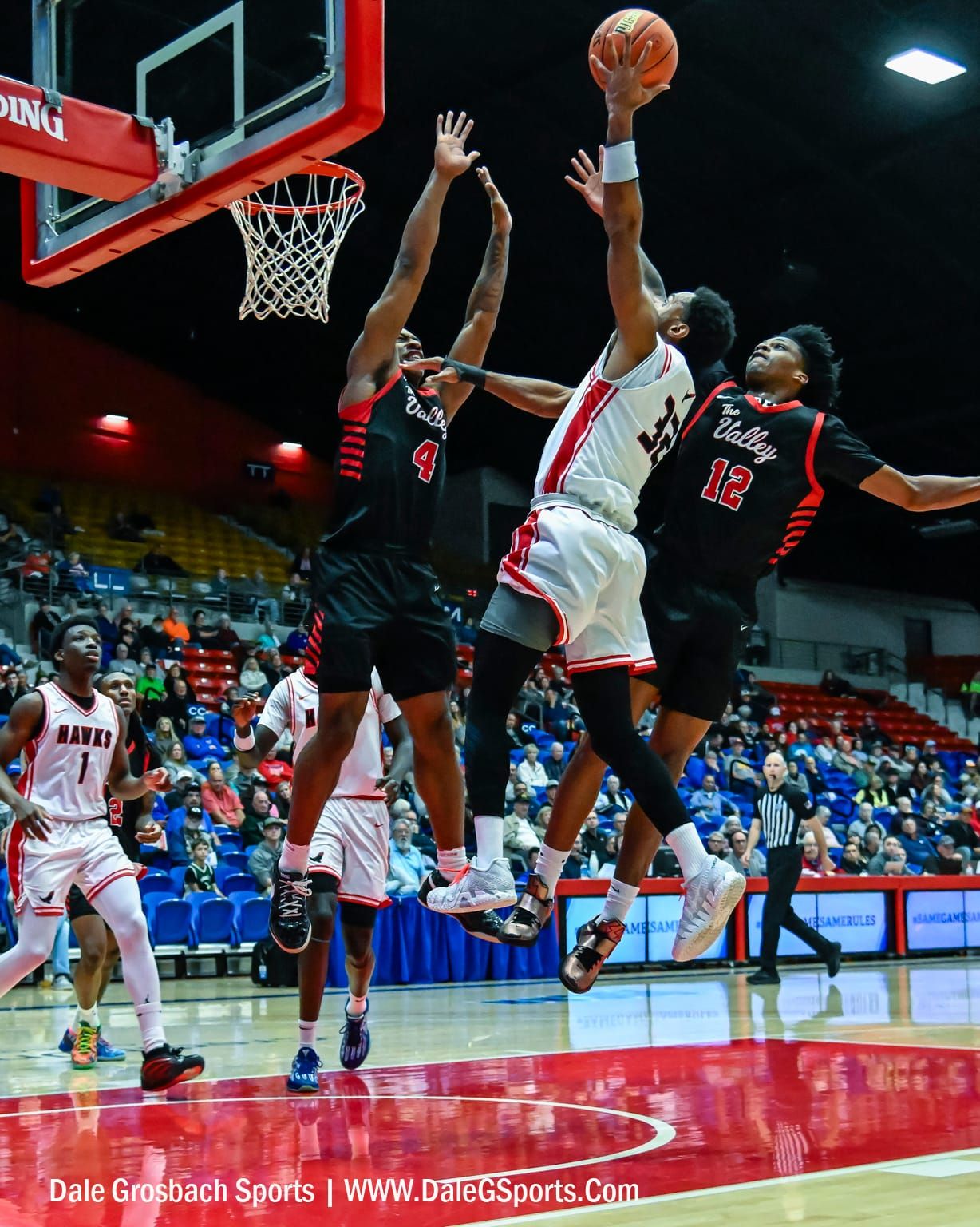 Howard College holds off Trinity Valley, 72-66, to reach NJCAA title game