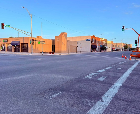 Newton installs temporary downtown traffic signal
