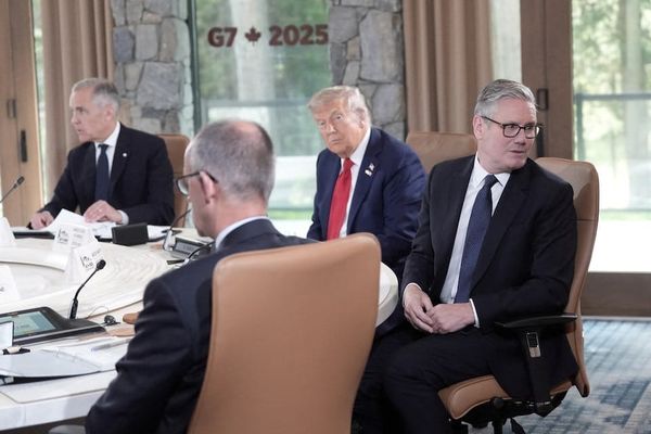Trump Departs G7 Summit Early Amid Israel-Iran Crisis