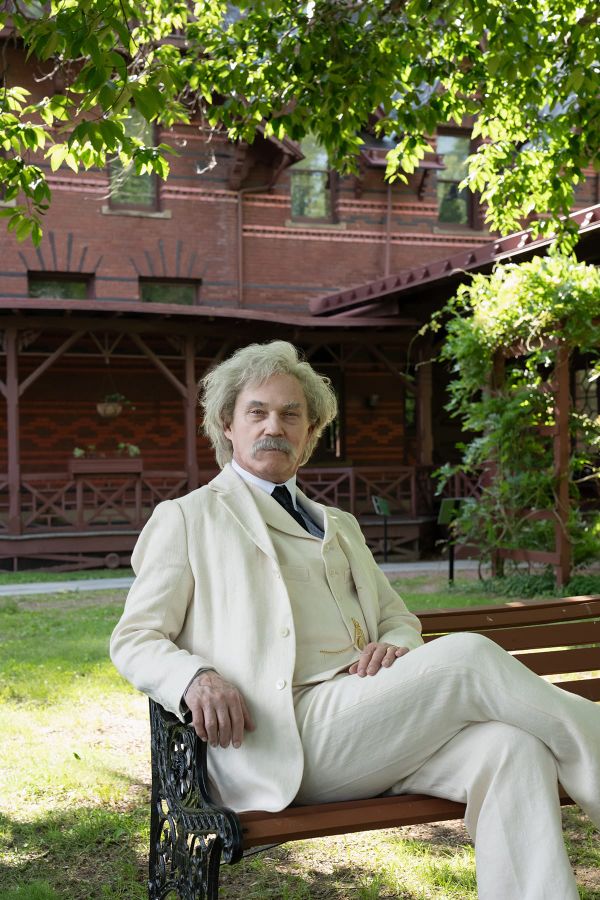 Emmy winner Richard Thomas to perform 'Mark Twain Tonight!' at K-State