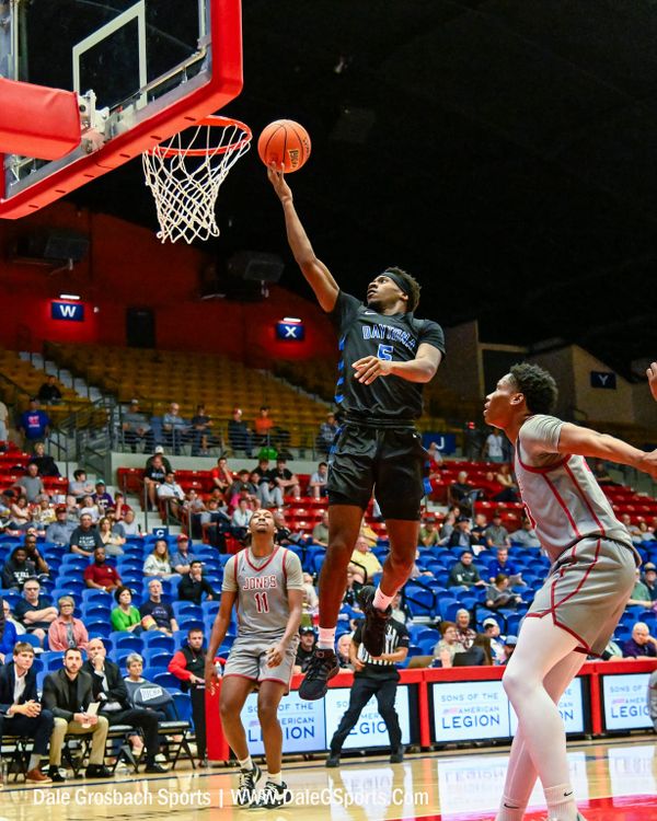 Daytona State pulls away from Jones College in NJCAA Tournament opener, 103-74