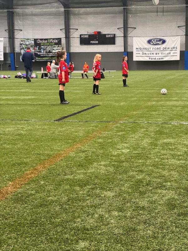 MCFC 2018 Girls Soccer Splits Opening Weekend