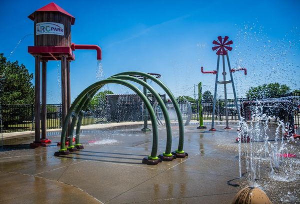Seven Hills Park splash pad opens for the summer
