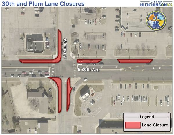 Traffic reduced to single lanes at 30th Avenue and Plum Street ahead of water valve project
