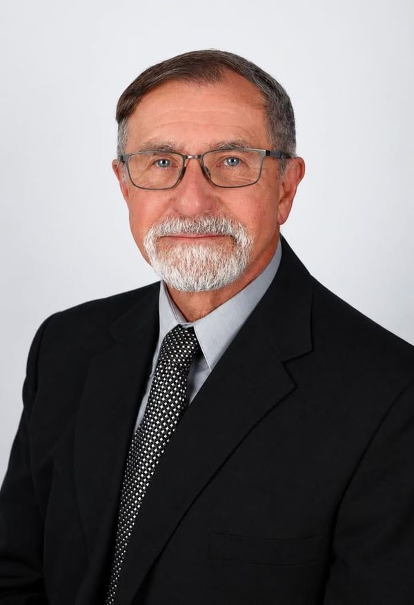 Hutchinson council names Gary Meagher interim city manager, his second turn in the job