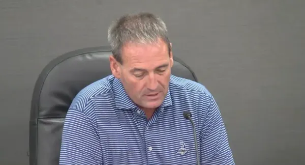 Hutchinson city manager, assistant city attorney leave; council asks for it in writing