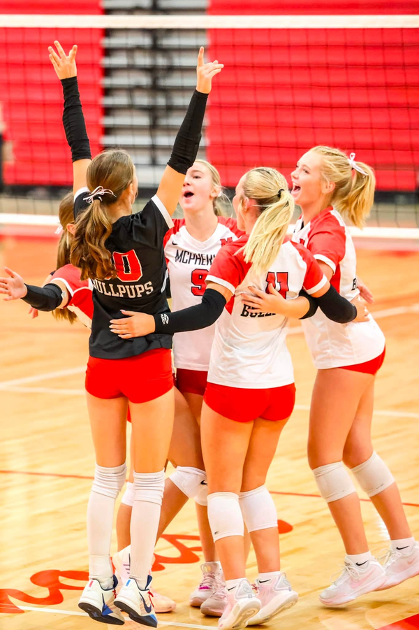 Bullpups Varsity Girls Volleyball Sweeps Doubleheader