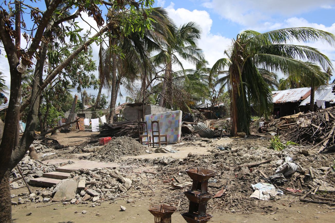 Mozambique battles cholera outbreak; Group to 'reflect' on district elections