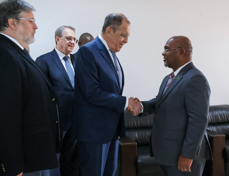 Maputo: A diplomatic front line