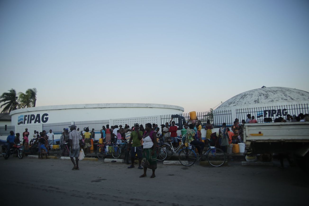 Mozambique hires consultants to pave way for water privatisation