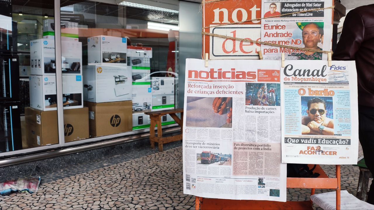 The food that smells of corruption