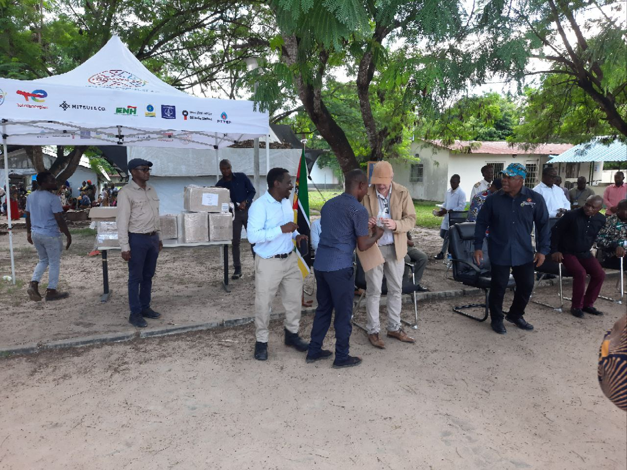 TotalEnergies bets on restarting gas project, while counter-insurgency operations continue