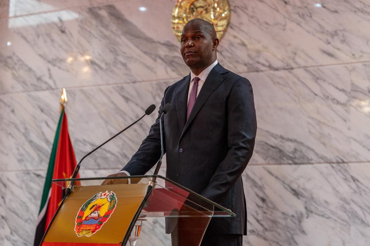 Chapo vows to cut poverty and red tape in Mozambique, but wobbles on concessions