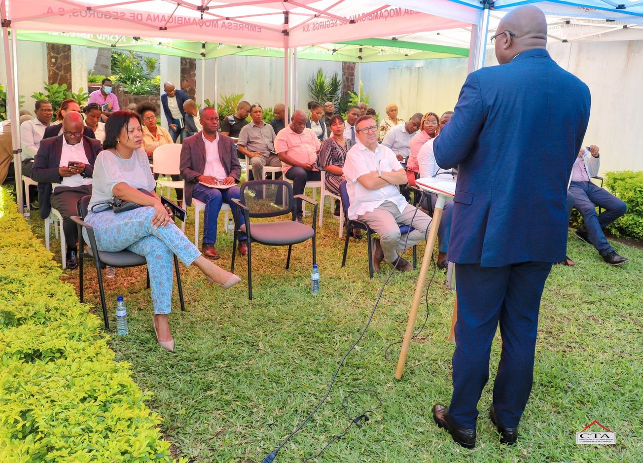 Minimal expectations for minimum wages