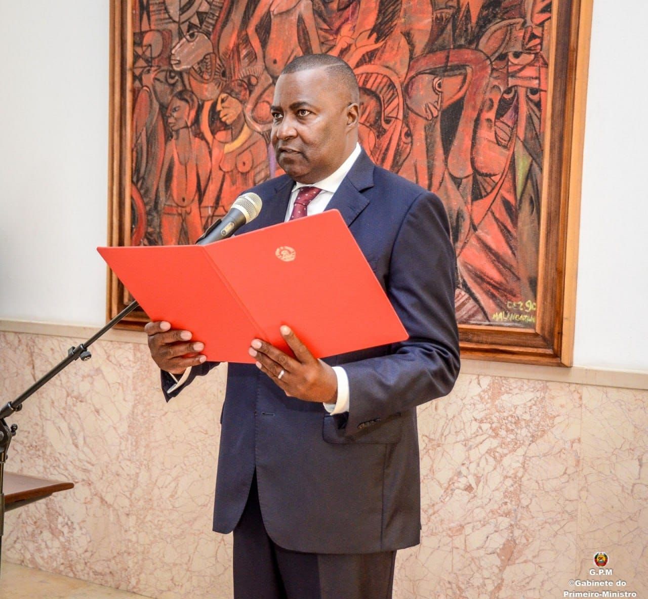 Former Frelimo business chief appointed to lead state fuel importer despite party’s fuel-storage interests