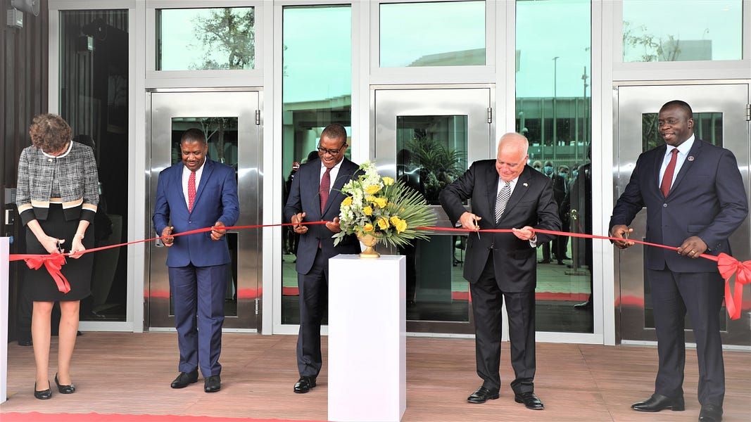 Huge drop in spending shows Mozambicans poorer than a decade ago; Stop using children as weapons of war, says pressure group