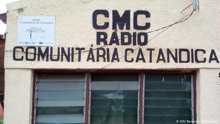 Mozambican economists count cost of Standard Bank forex suspension; Rwandan forces in action against Cabo Delgado insurgents