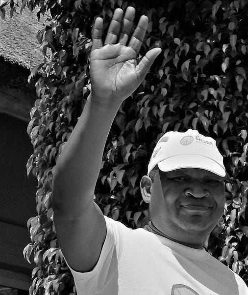 Hidden debts company paid Frelimo $10m in election year; Gunmen kill policeman in central Mozambique following Nyusi visit
