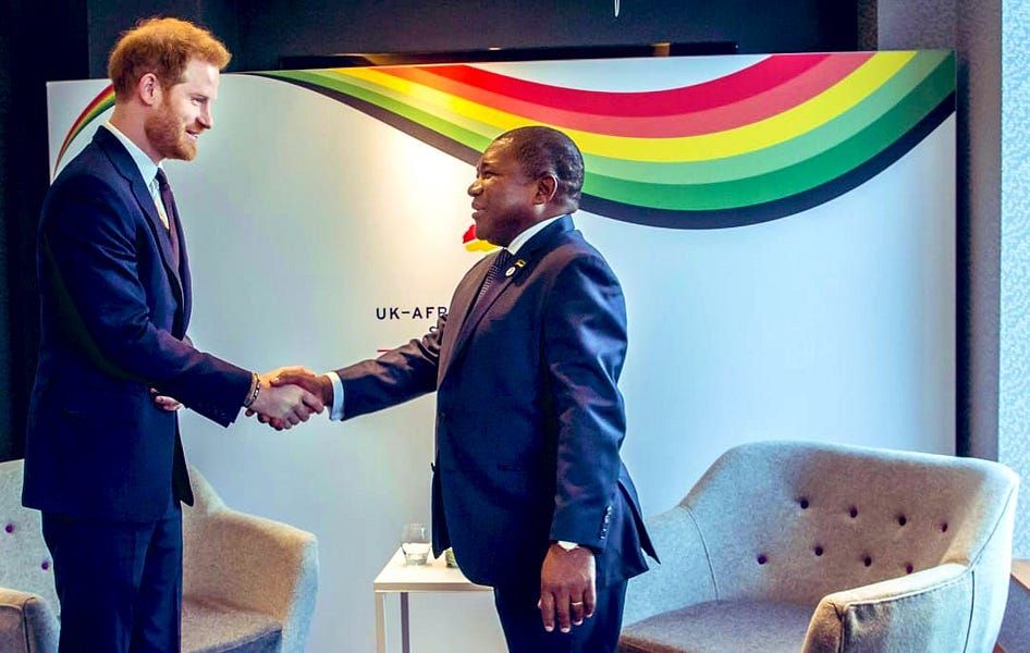 Renamo politicians questioned in Beira over Junta links; Isabel dos Santos company to build Cabo Delgado solar power plant
