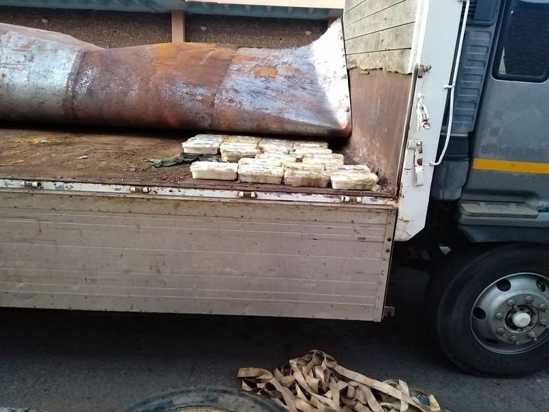 Offers to buy Vale's Moatize coal mine will be known in November; Bus drivers threaten fare increase in response to fuel price hike