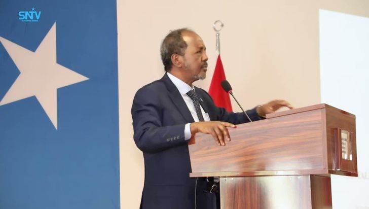 Drivers in South Africa block highway to Maputo in fuel protest; Gas companies could enjoy further VAT rebate