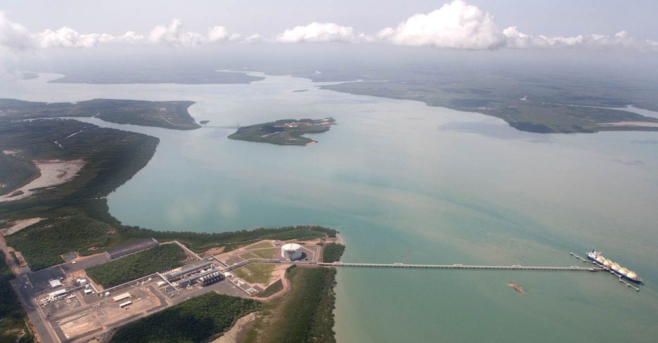 Mozambique could cut LNG tax to help projects survive low oil price - Interfax