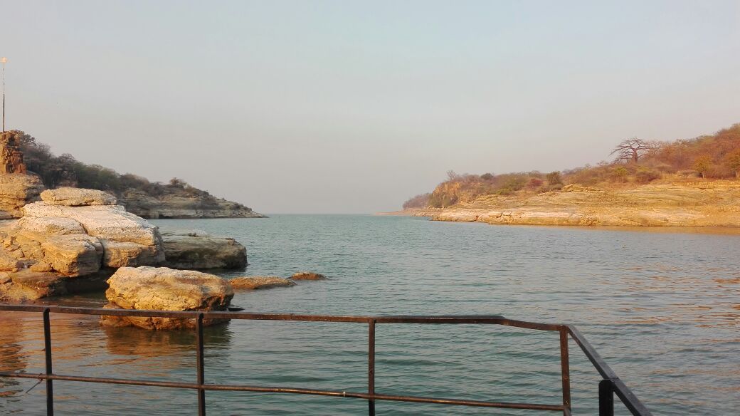 Cahora Bassa braces for further cuts as water hits unprecedented lows