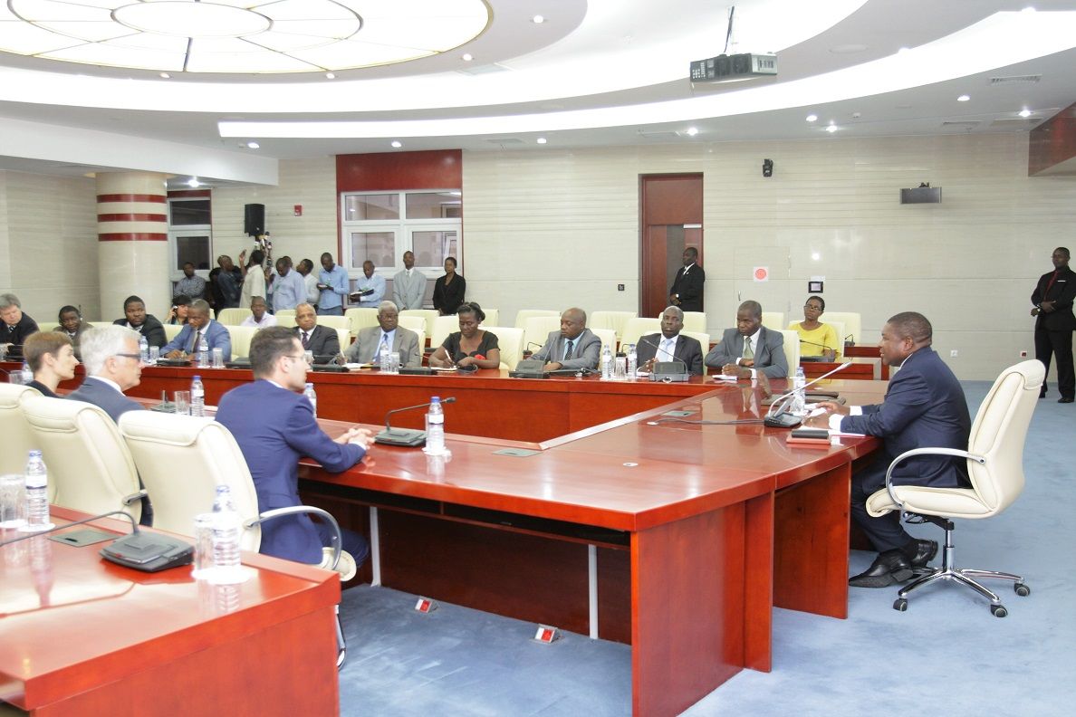 Swiss and Zambian experts arrive in Mozambique to aid peace negotiations