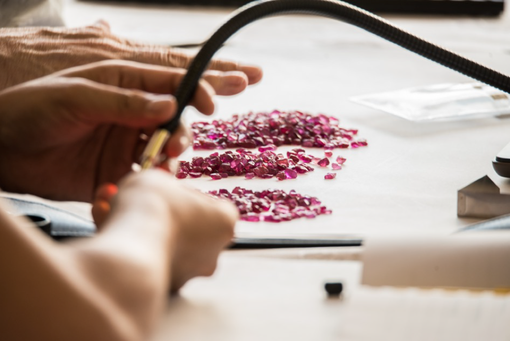 Mustang sells first Mozambique rubies from sales office in Thailand