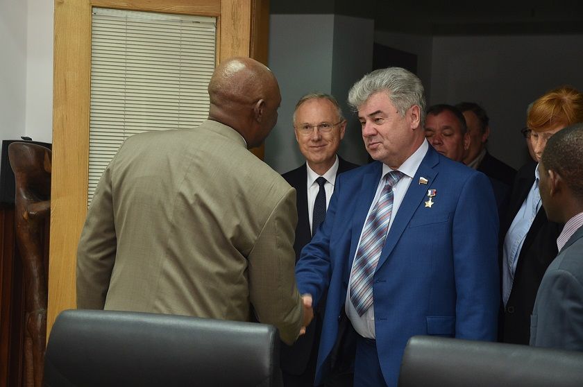 Russian defence delegation visits Maputo