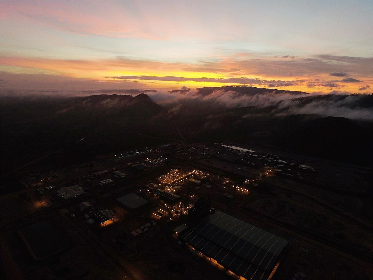 Mozambique President inaugurates Syrah graphite mine