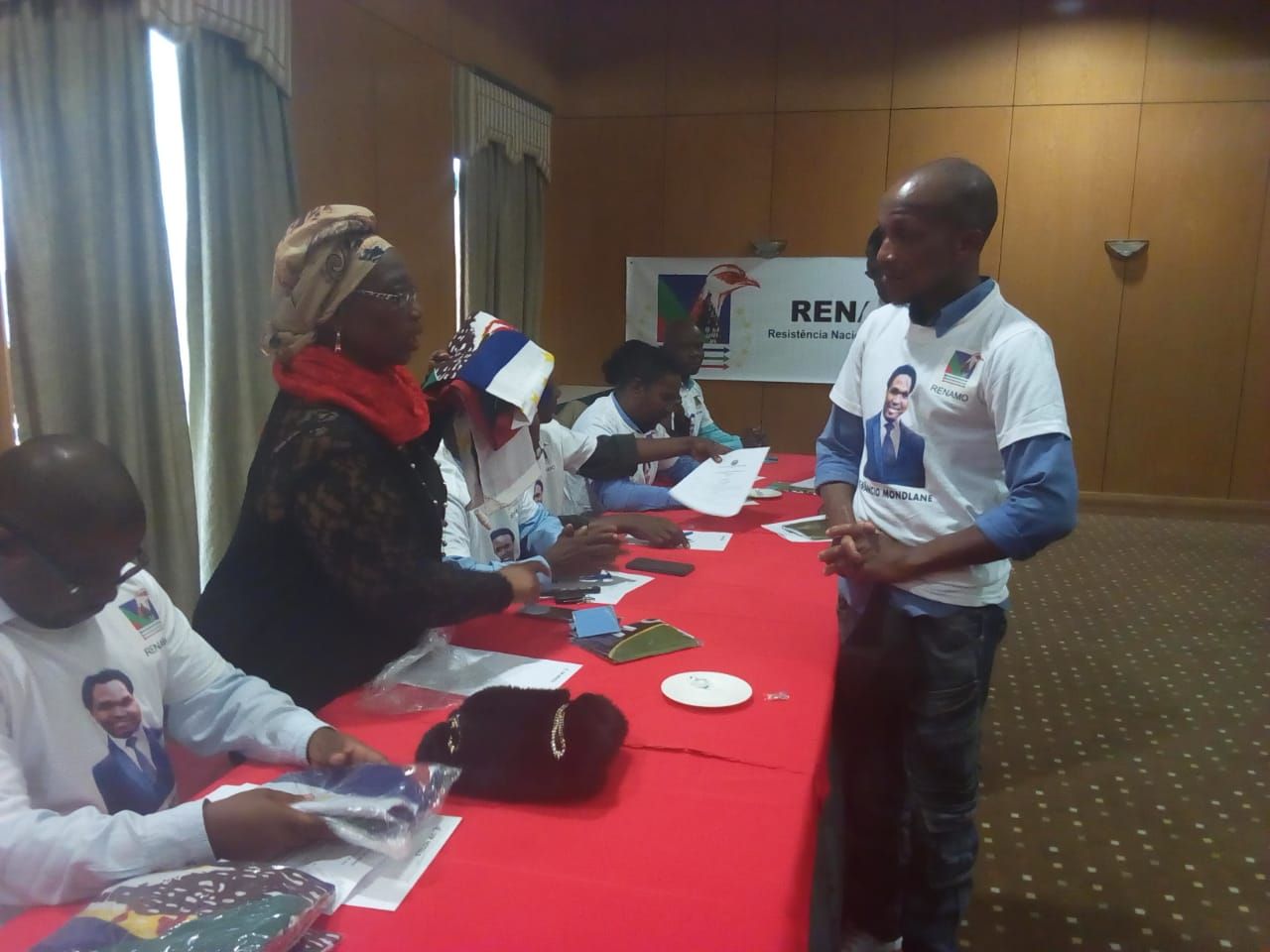 Venâncio Mondlane joins Renamo, taking hundreds of MDM members with him