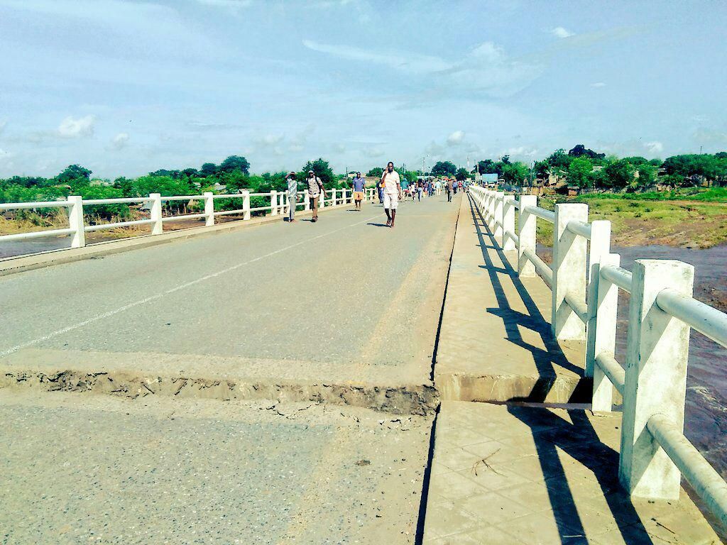 Floods leave thousands homeless, and halt Vale coal exports from Tete