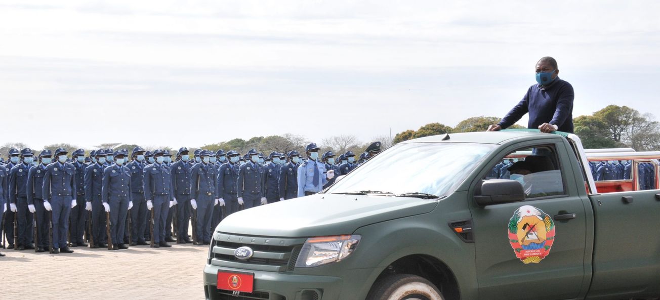 State "will not tolerate" sex abuse, Nyusi tells police graduates