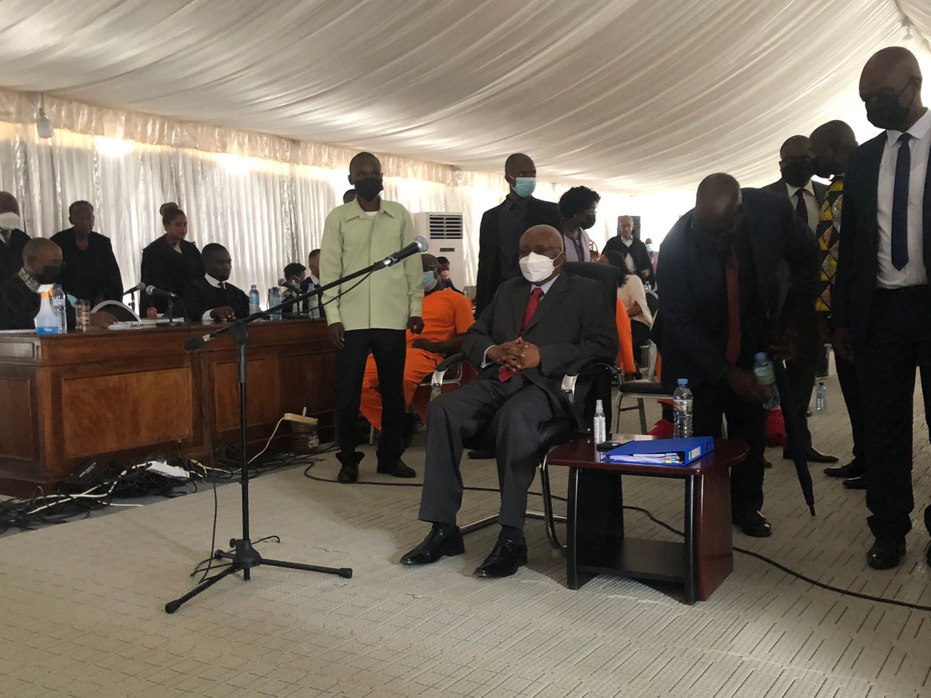 Guebuza says Nyusi should answer ‘hidden debt’ questions