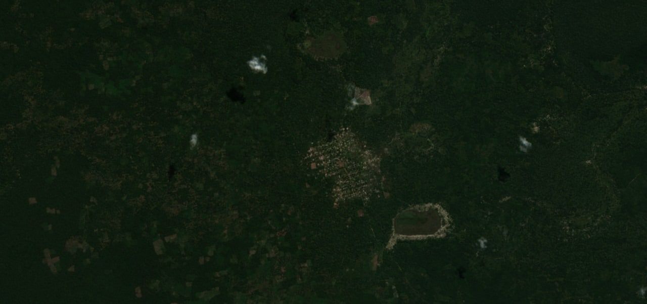 Insurgents burn village in Mocímboa da Praia district