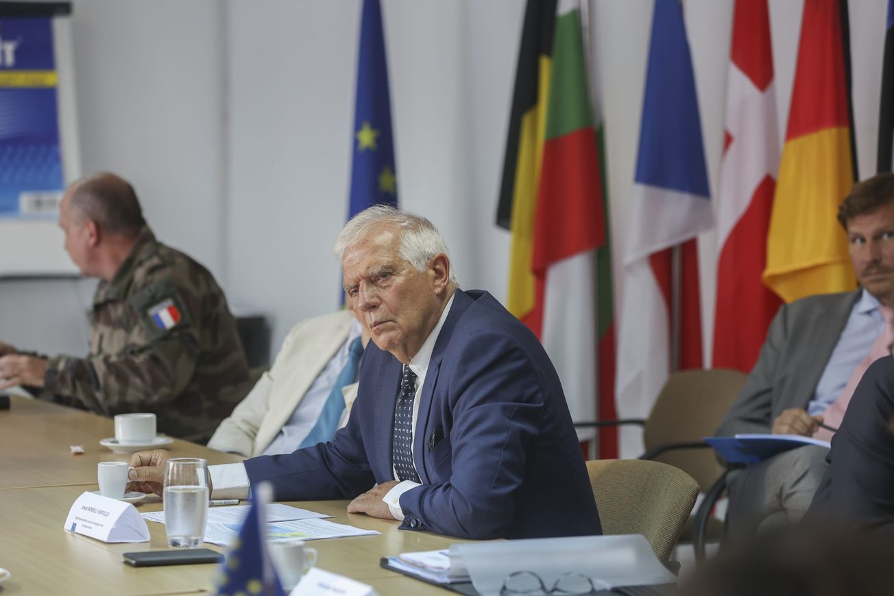 EU’s Borrell hopes to finance Rwanda’s Mozambique deployment, as first LNG cargo ready to sail