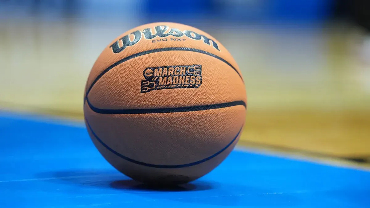 Les inscriptions à la Draft NBA s’effondrent : l’effet NIL change complètement le basketball universitaire