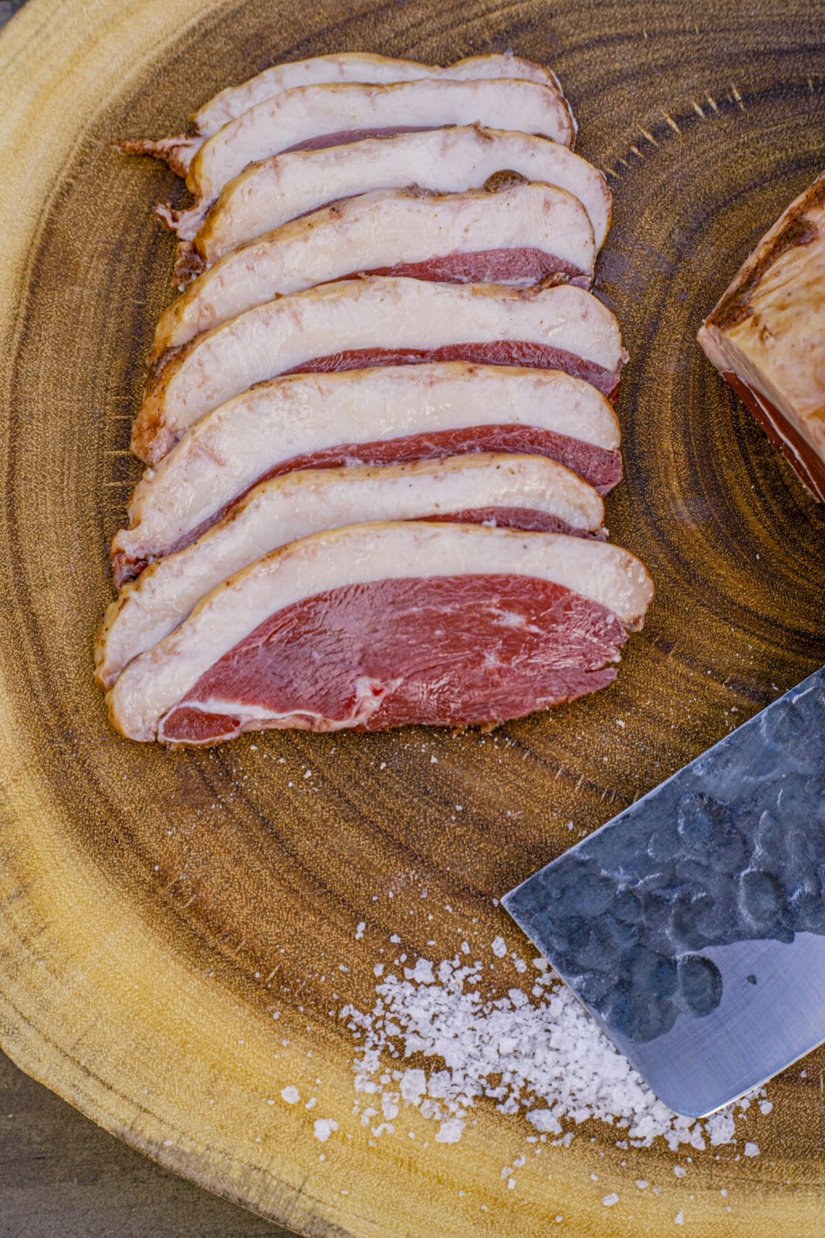 Magret de canard fumé à froid