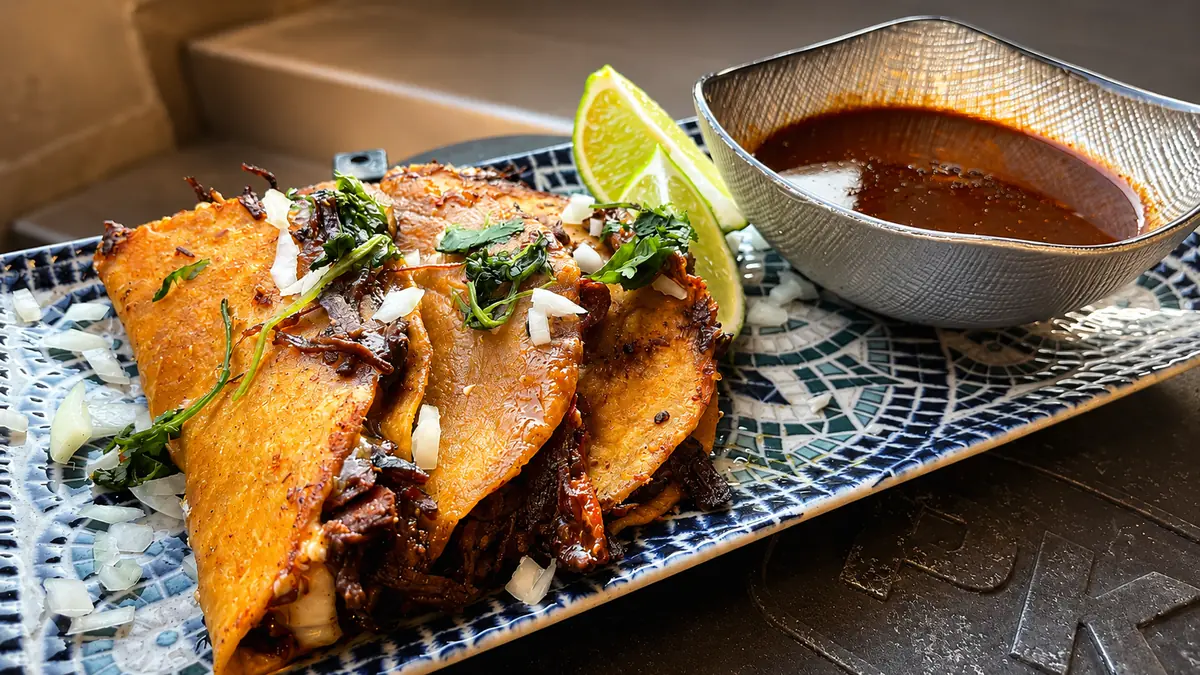 Tacos de Birria de Boeuf au BBQ