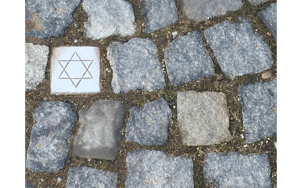 On this International Holocaust Remembrance Day: Hańba