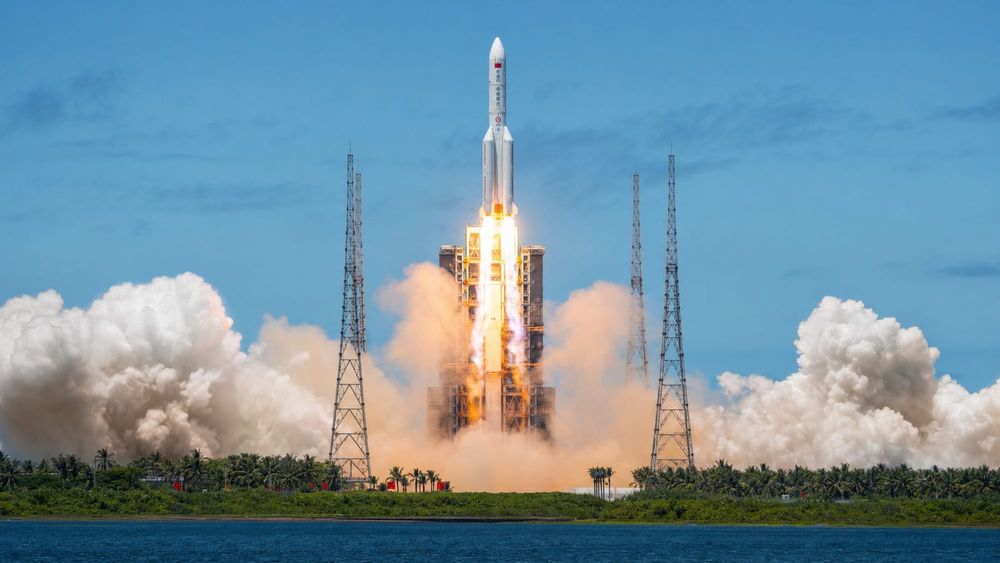China Debuts Its Tallest Rocket as Commercial Launchers Push for Reusability