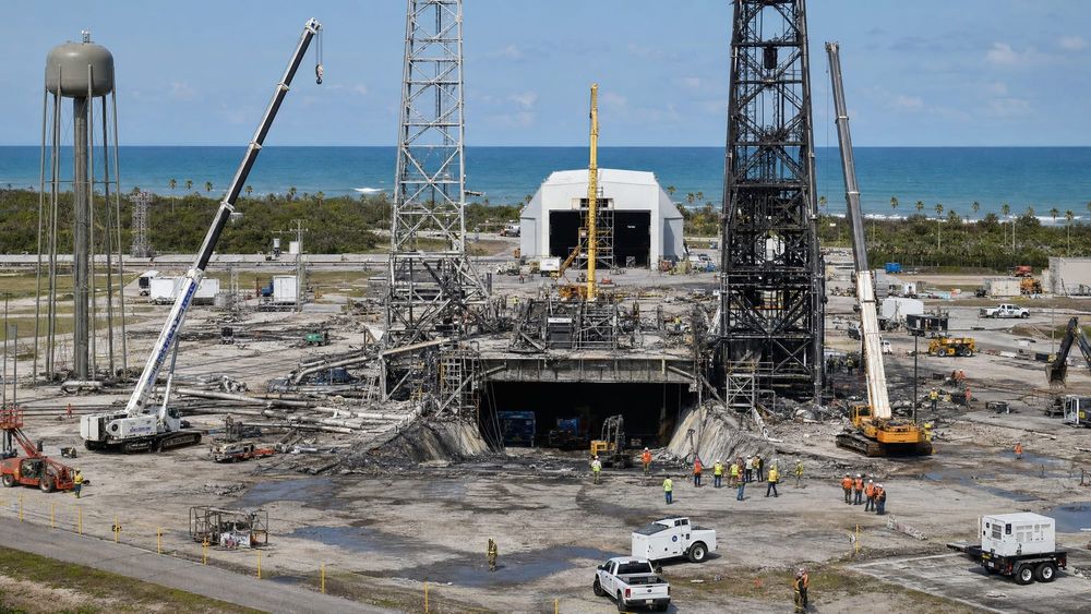 Blue Origin Plans to Fly New Glenn Again This Year Despite Explosion