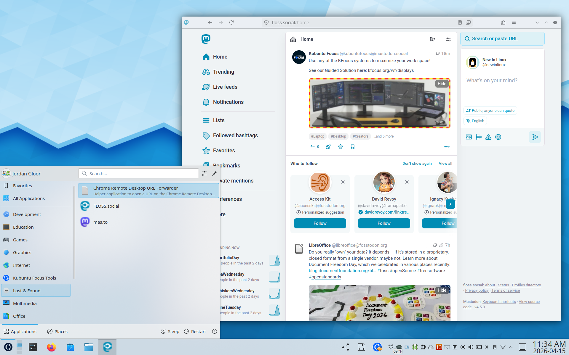 A Kubuntu 24.04 LTS desktop showing a Firefox Taskbar Tab for the Floss.Social Mastodon instance open. The app launcher is also visible in the lower-left corner, showing Floss.Social listed as a launchable app.