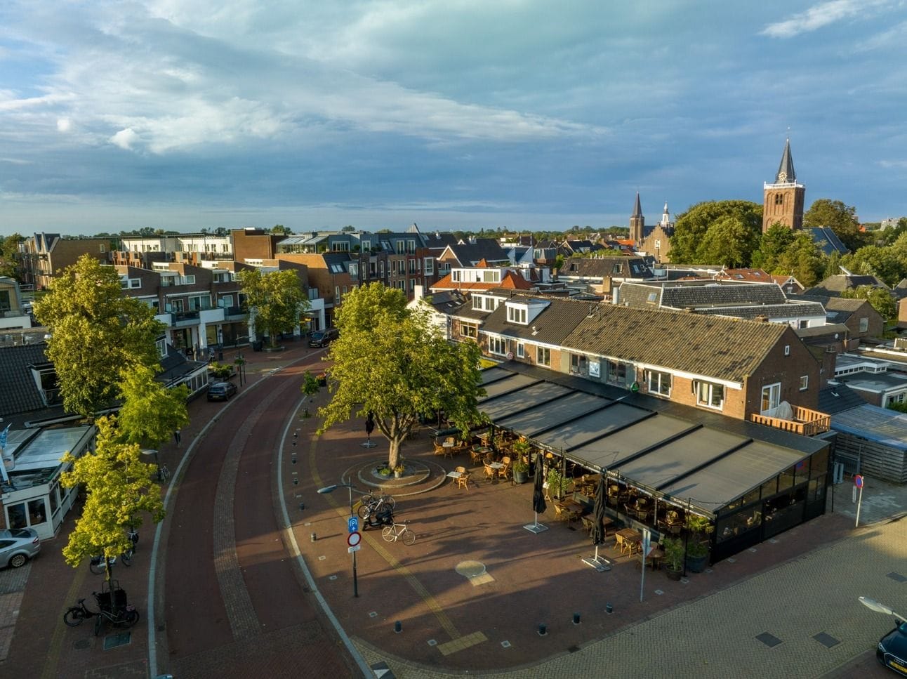 Een deel van de Dorpsstraat. Foto: Sam de Joode voor nieuwsuitcastricum.nl