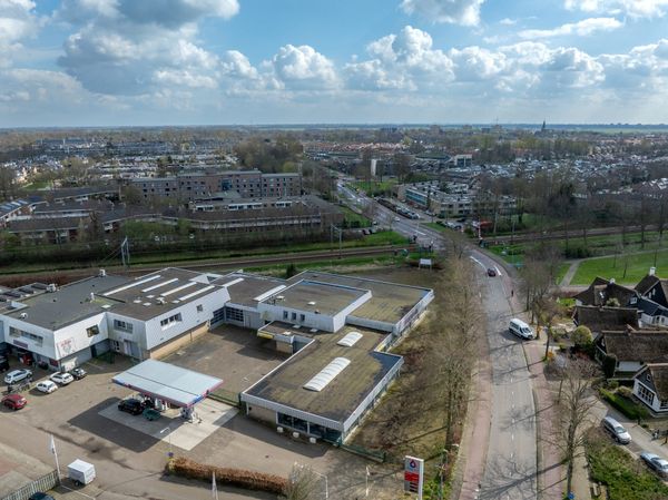 Nieuws uit Castricum: minder statushouders in bekritiseerde Bakkumse showroom