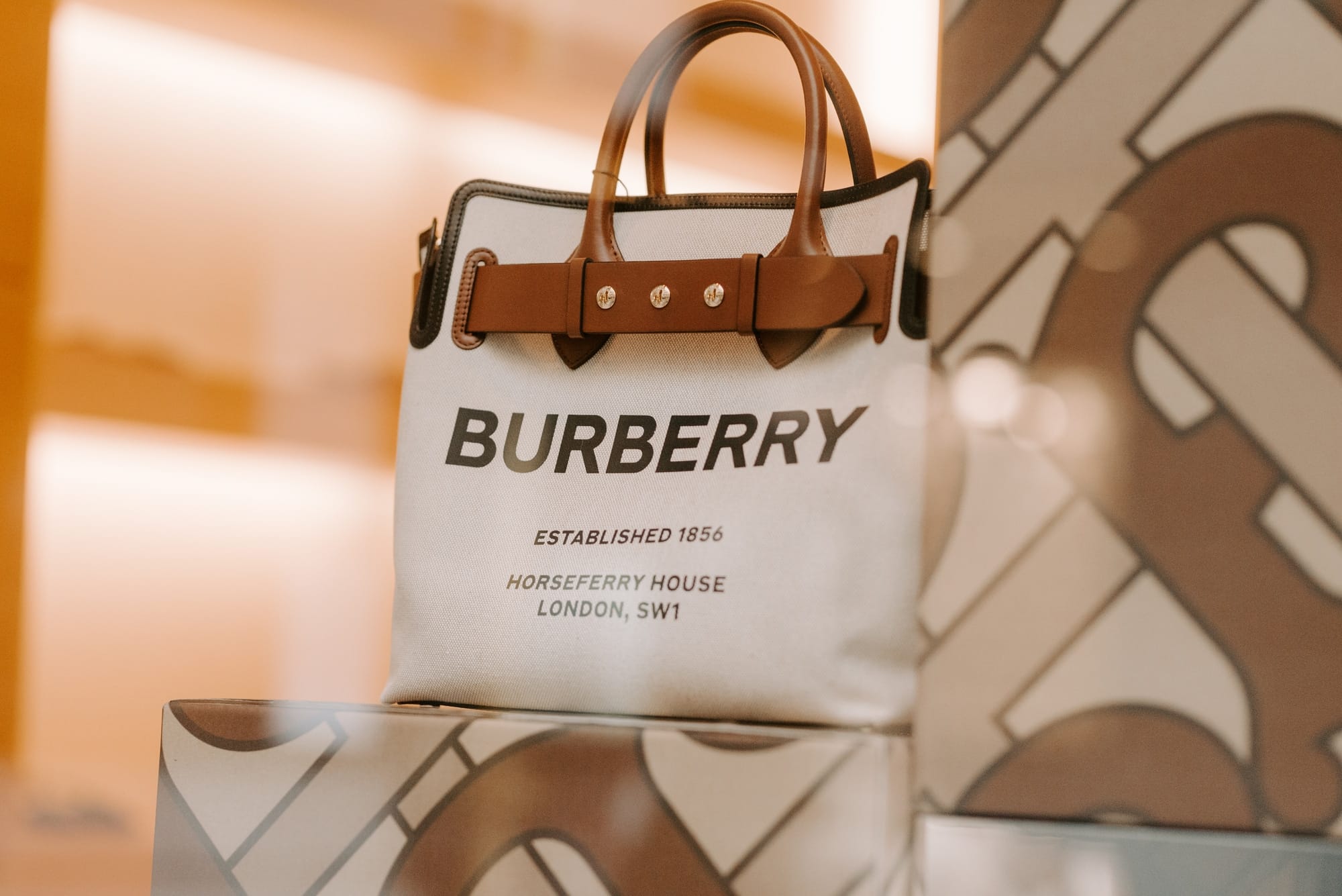 burberry-pestle-analysis-environmental